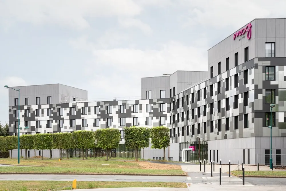 How To Get From Orly Airport To Moxy Paris Val d’Europe